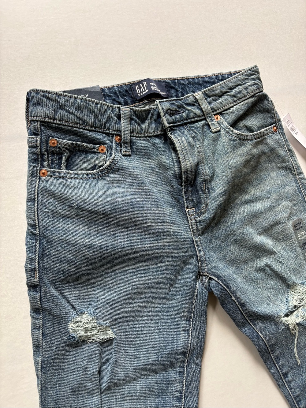 GAP Factory Boyfriend Slim Womens 24 Distressed Cuffed Hems